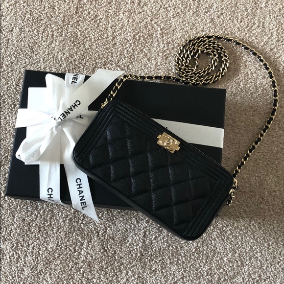 !!SOLD!! CHANEL Caviar WOC w/ gold hardware - Picture 1 of 8